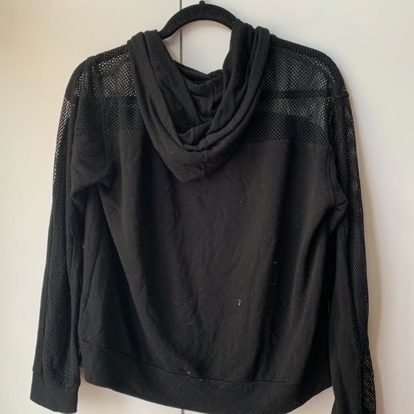 Hoodie/Sweatshirt - Picture 2 of 3